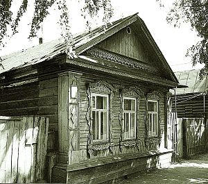 1955-59 гг. Строительство заводских корпусов. Первая продукция